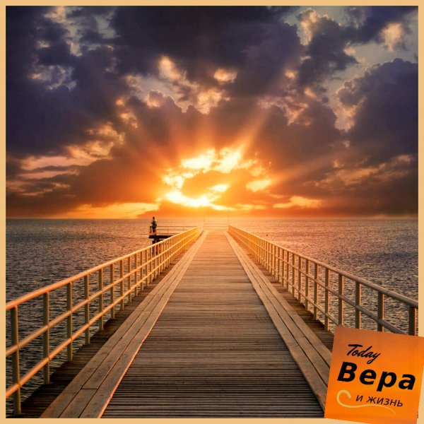 Одиночество на берегу моря