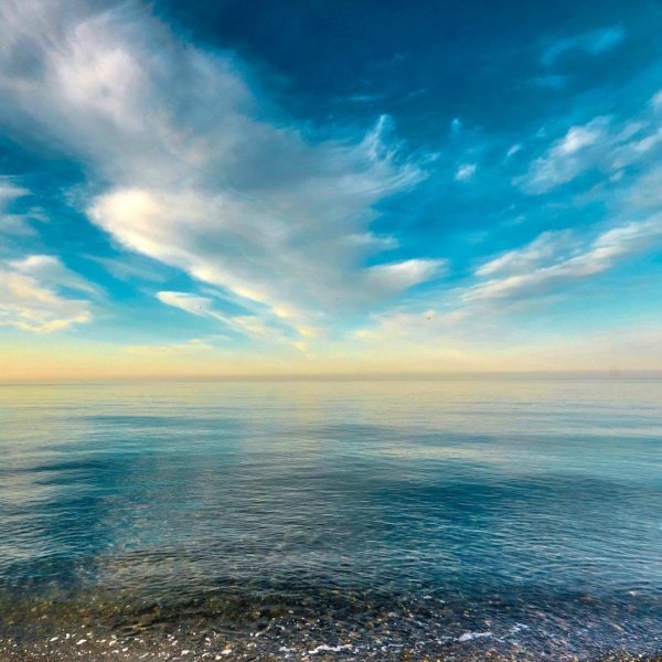 Рассвет на море