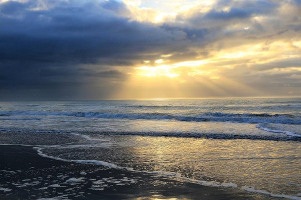 Безмятежность пляж рассвет