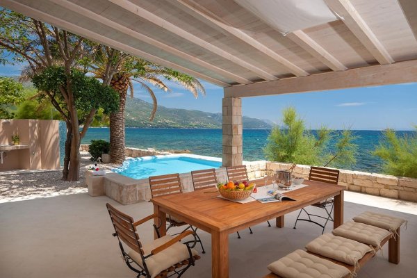 Текирова террасы с видом