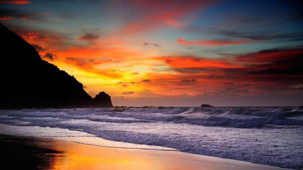 Солнце над морем