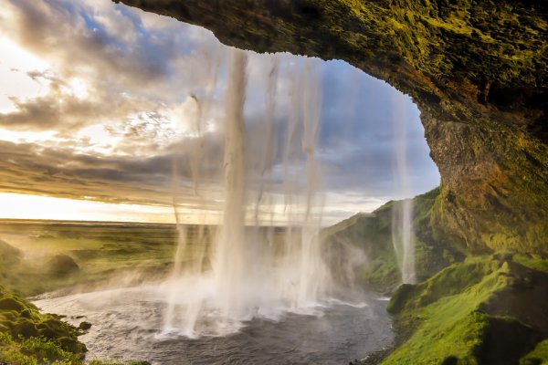 Водопад Сельяландфосс