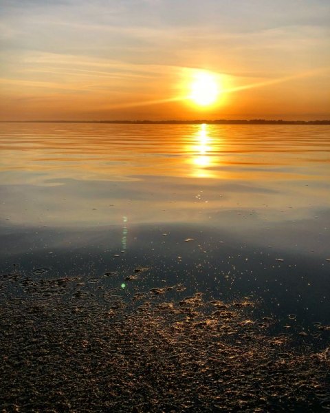 Вечер на море