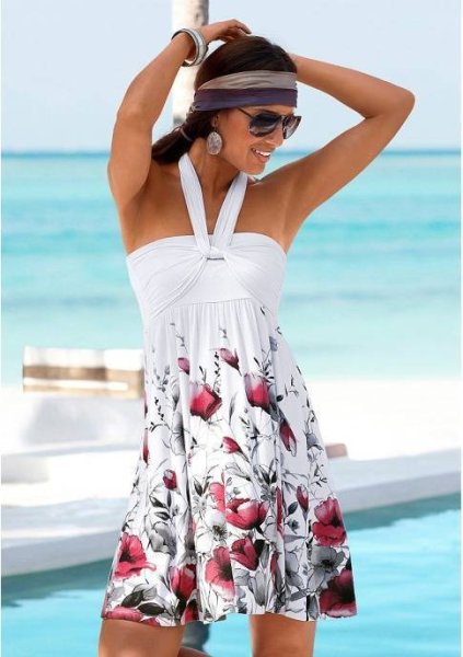 Летние пляжные платья