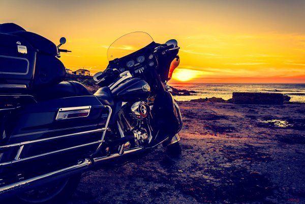 Мотоцикл море