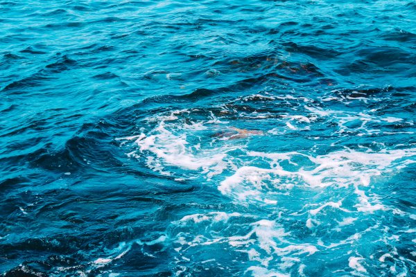 Море волны вода