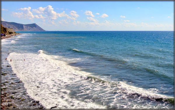 Летнее черное море