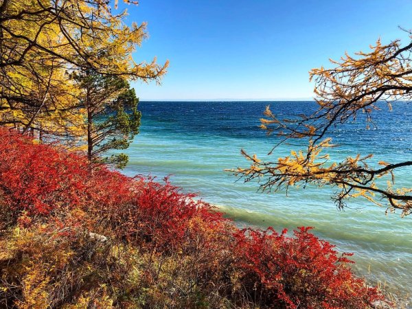 Море осенью