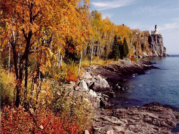 Гулять по берегу моря