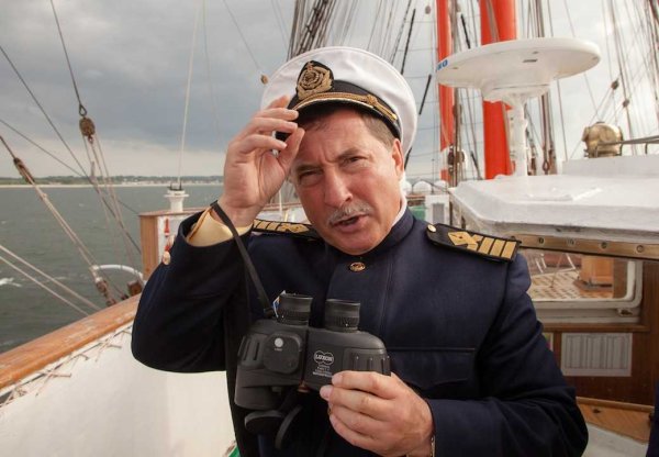 Капитан судна