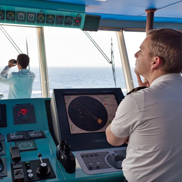 Штурман судоводитель