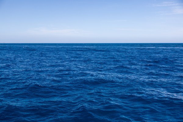 Синее море Горизонт