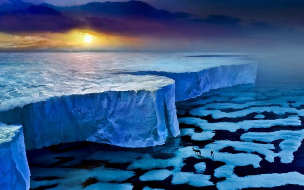 Льдина в океане
