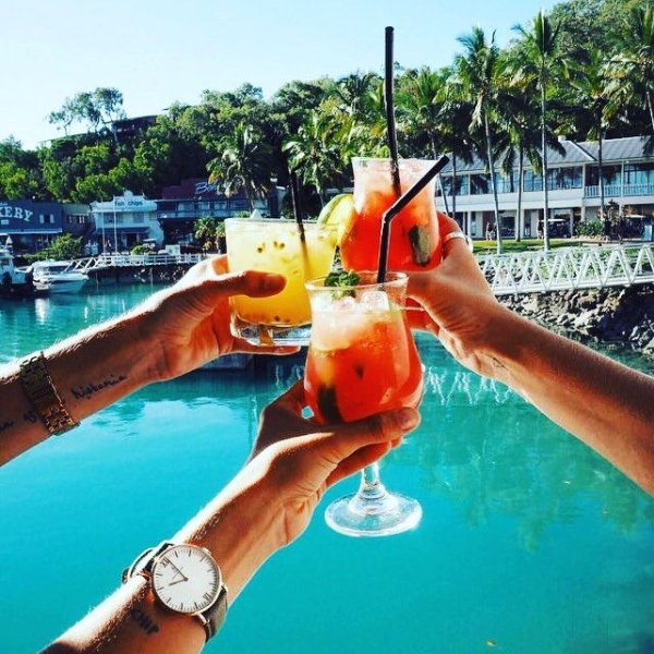 Коктейль на пляже