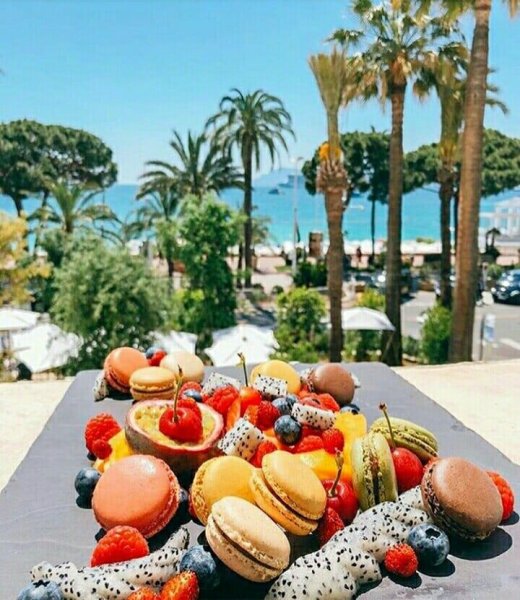 Море фрукты