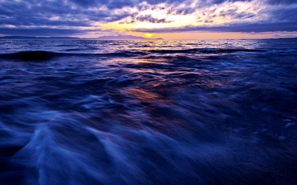 Океан море синее