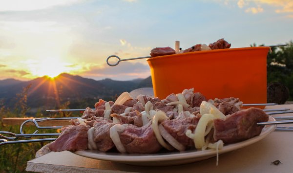 Пикник на берегу моря