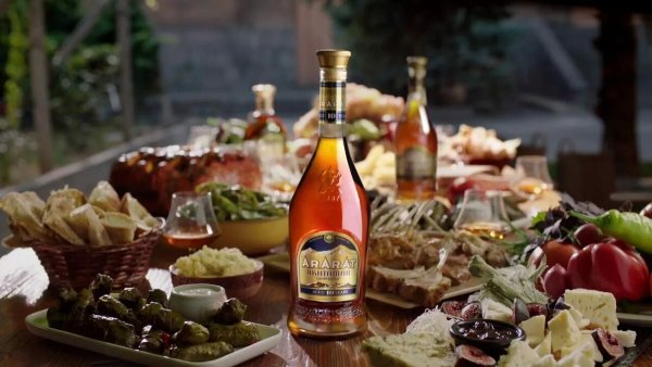 Шашлык и вино