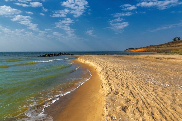 Арабатская коса в Азовском море
