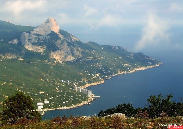 Гурзуф Ялта вид на горы море