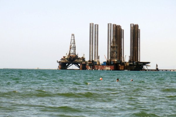 Азербайджан Каспийское море