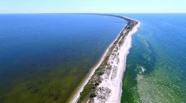 Остров Тендровская коса