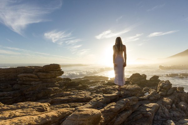 Горы море человек