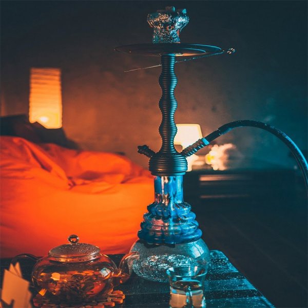 Кальян в бассейне