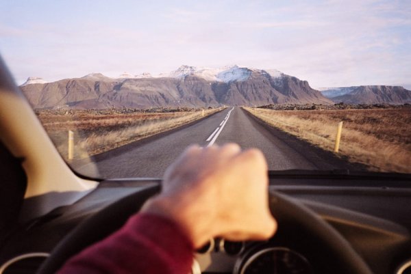 Цитата хочется уехать далеко далеко