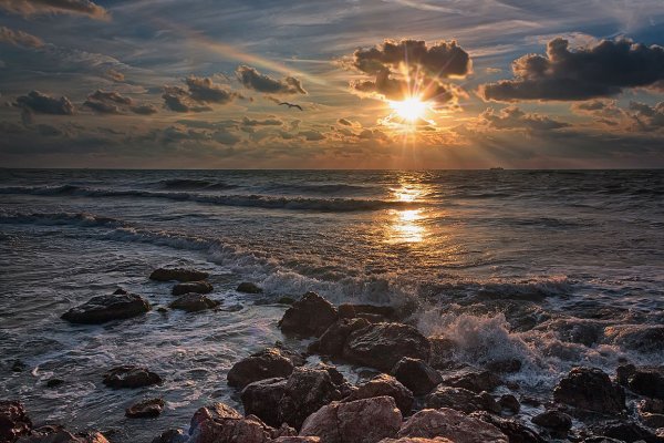 Закат на море