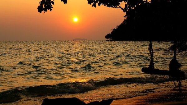 Закат на черном море