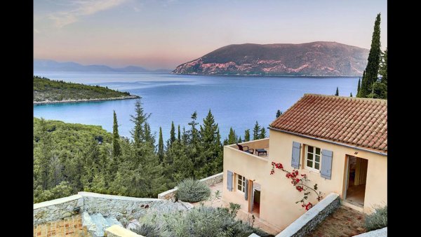 Дом у моря Греция вилла