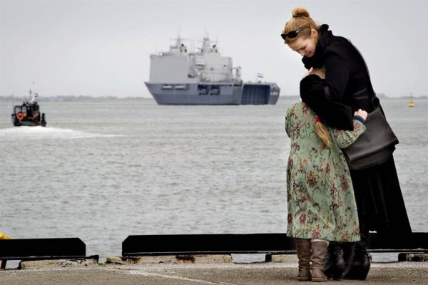 Провожают корабль