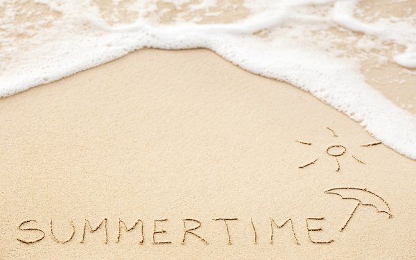 Девушка с шариками