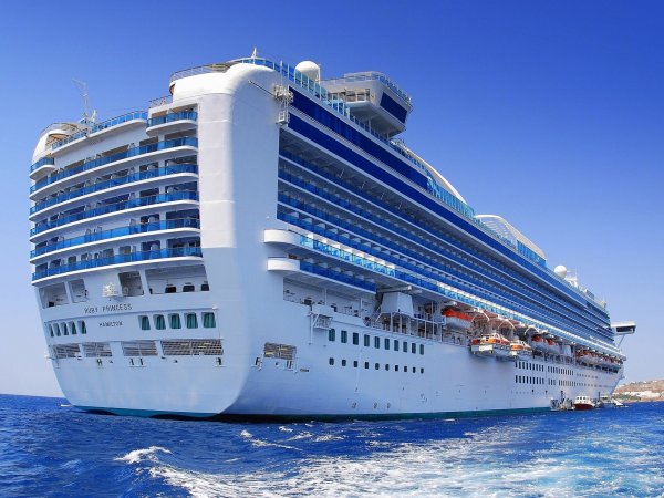 Круизный лайнер Санта Мария