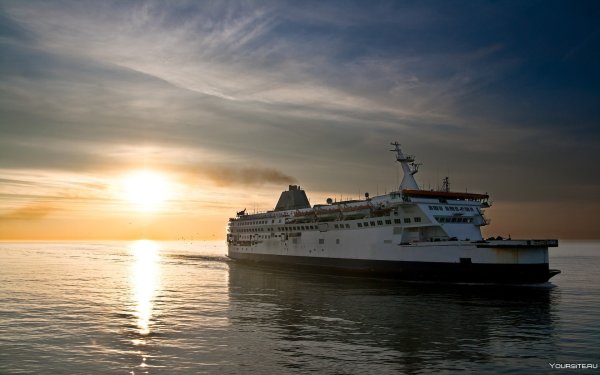 Лайнер Инкруизес