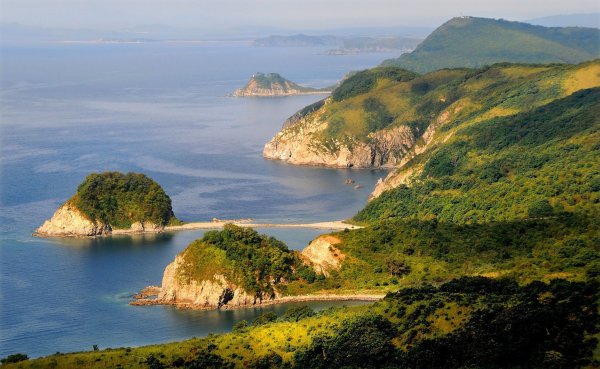 Бухта красная скала Приморский край