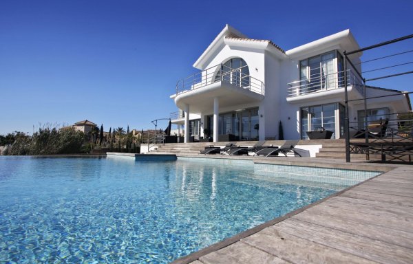 Вилла в Крыму у моря