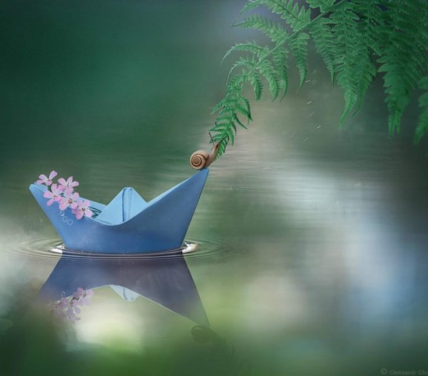 Разноцветные кораблики