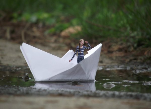 Бумажный кораблик