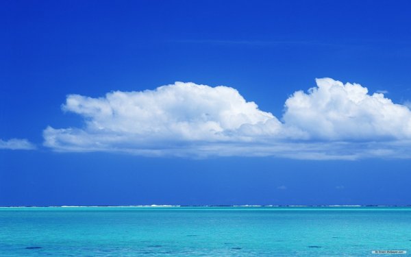 Красивый пляж