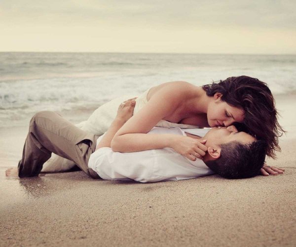 Рассвет двое влюбленных