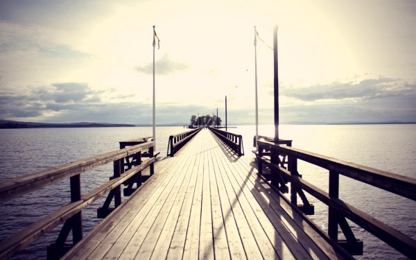 Пирс Хоуторн