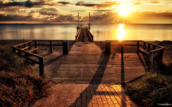 Причал закат