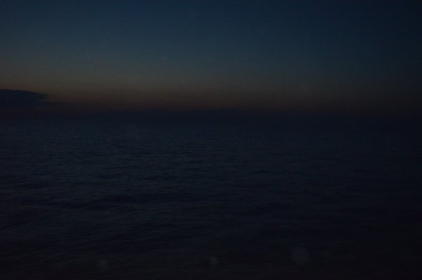 Темное море