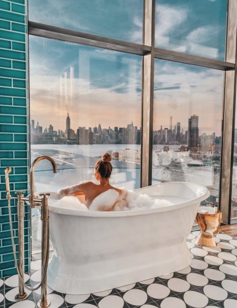 Ванная с видом на море