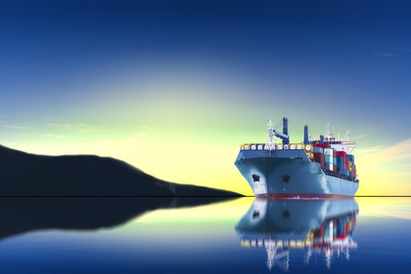 Морские контейнерные перевозки