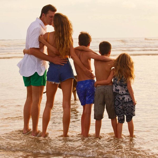 Жизель Бюндхен 3 ребенок