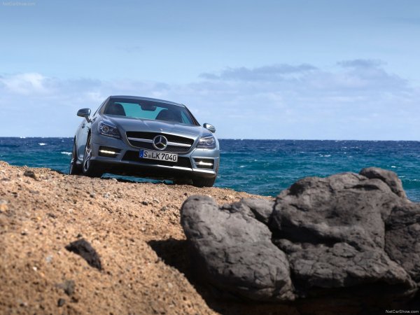 Картинки Мерседес и море