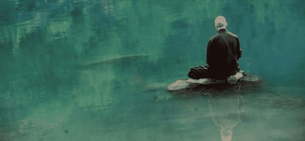 Монах у озера